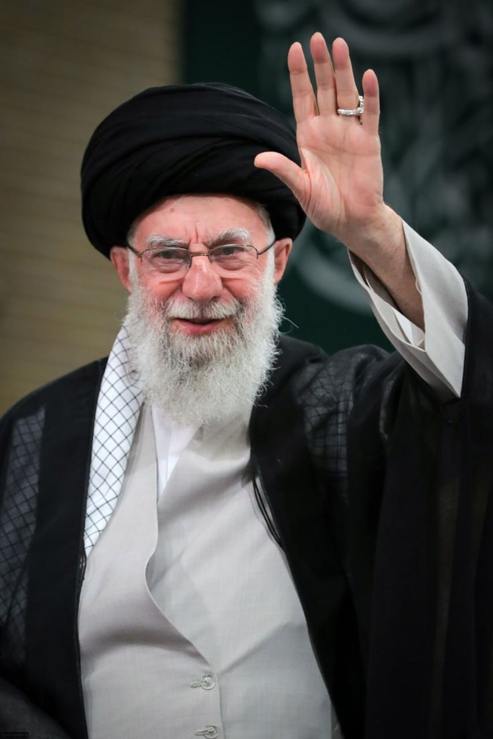 Ayatollah Ali Khamenei Dilaporkan Tewas dalam Serangan di Teheran