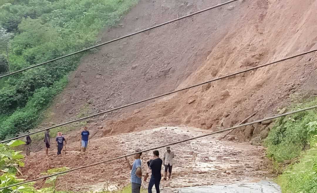 Majalengka Selatan Dikepung Bencana! 25 Titik Longsor Tutup Akses Jalan Usai Lebaran 2026