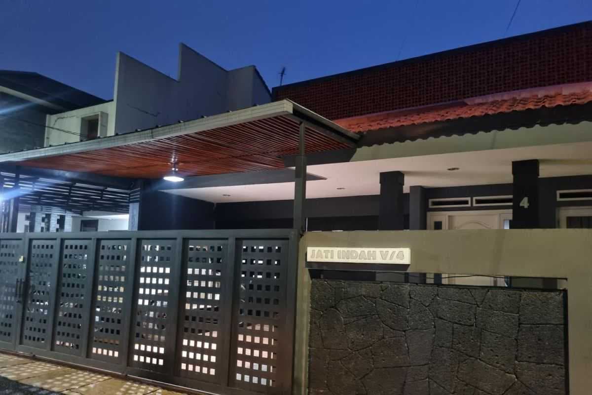 KPK Geledah Rumah Ono Surono Terkait Kasus Korupsi Bupati Bekasi Nonaktif