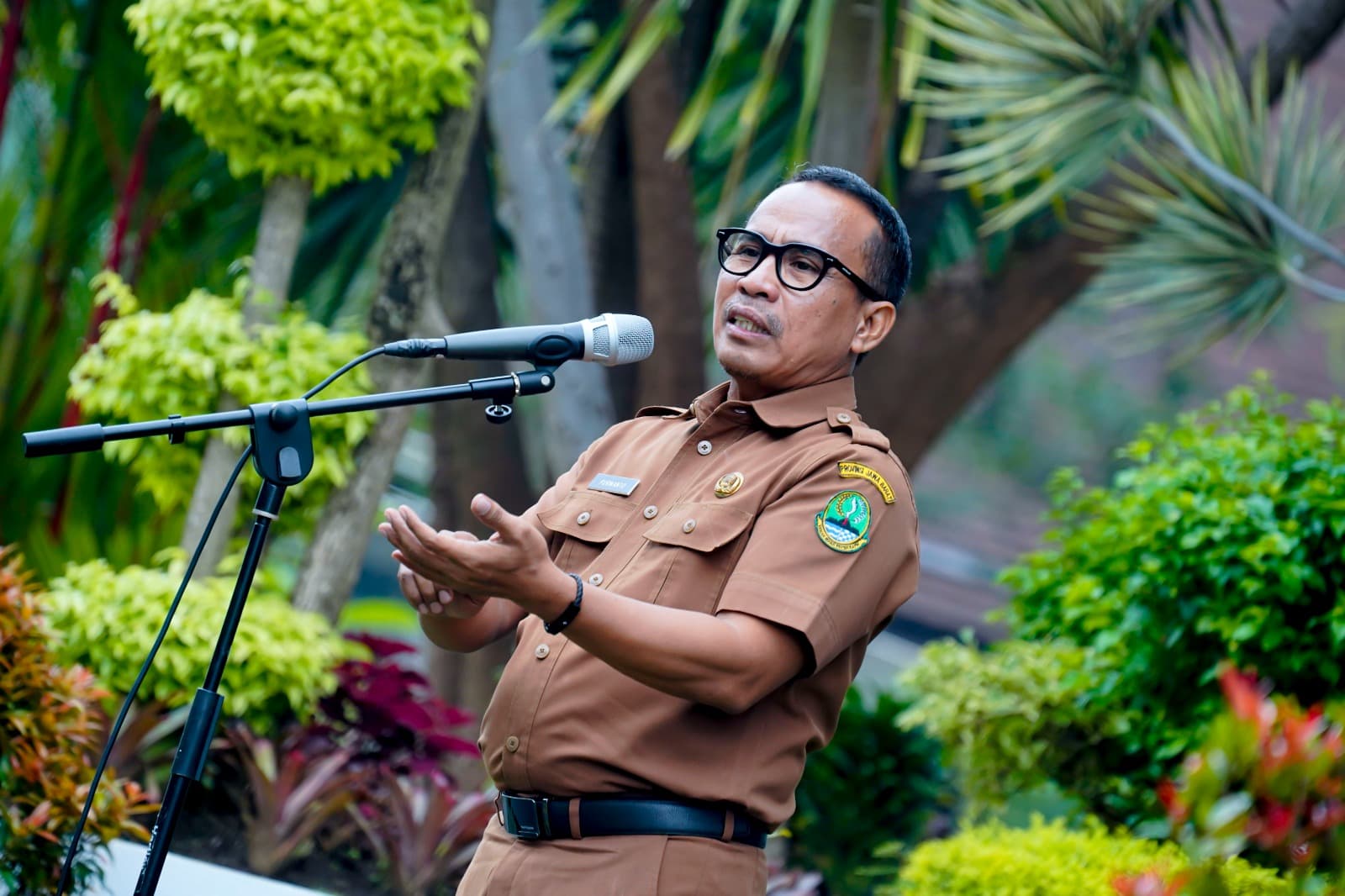 Gubernur Jabar Dedi Mulyadi Larang Siswa Bawa Motor Ke Sekolah Mulai 2026, Disdik Siapkan Skema Angkutan Abonemen