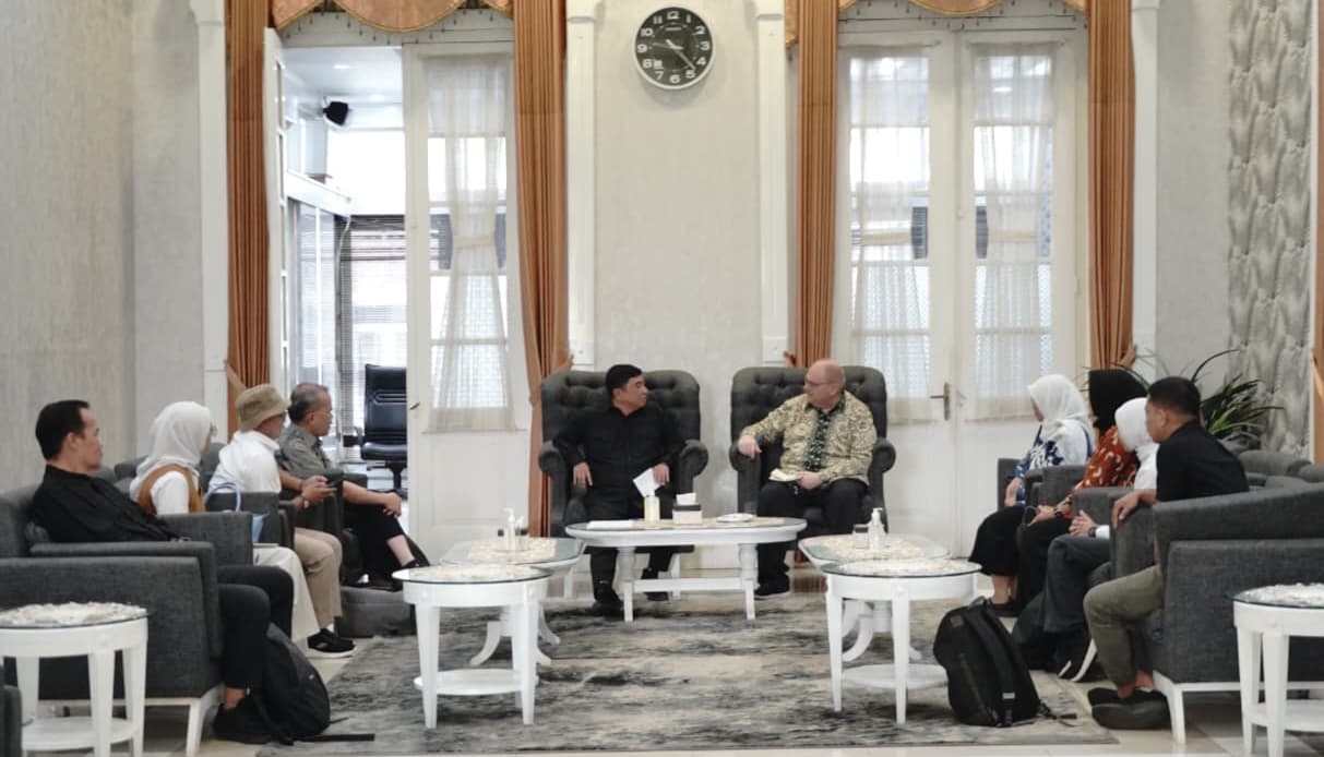 Tembus Pasar Dunia! Bupati Garut Gandeng IPB dan AIC Perkuat Industri Kulit Garut Global