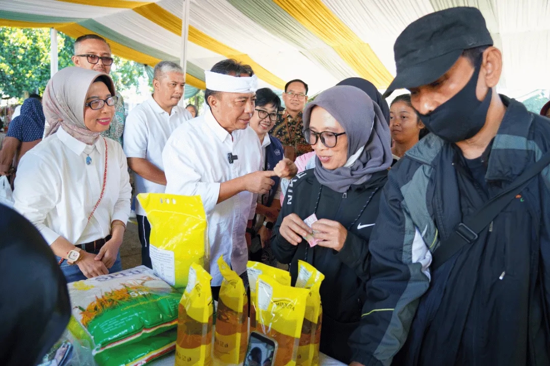 Jaga Stabilitas Harga Jelang Lebaran, Pasar Murah Jawa Barat 2026 di Arcamanik Catat Transaksi Hingga Rp211 Juta