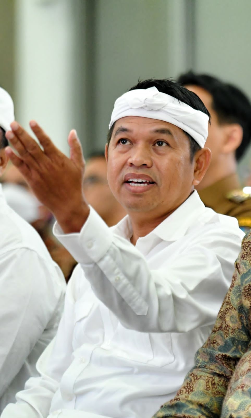 Para Kades, Lurah dan Camat Se-Jawa Barat Tolong Segera Laksanakan Perintah Dedi Mulyadi Soal Mitigasi Bencana Hidrometeorologi