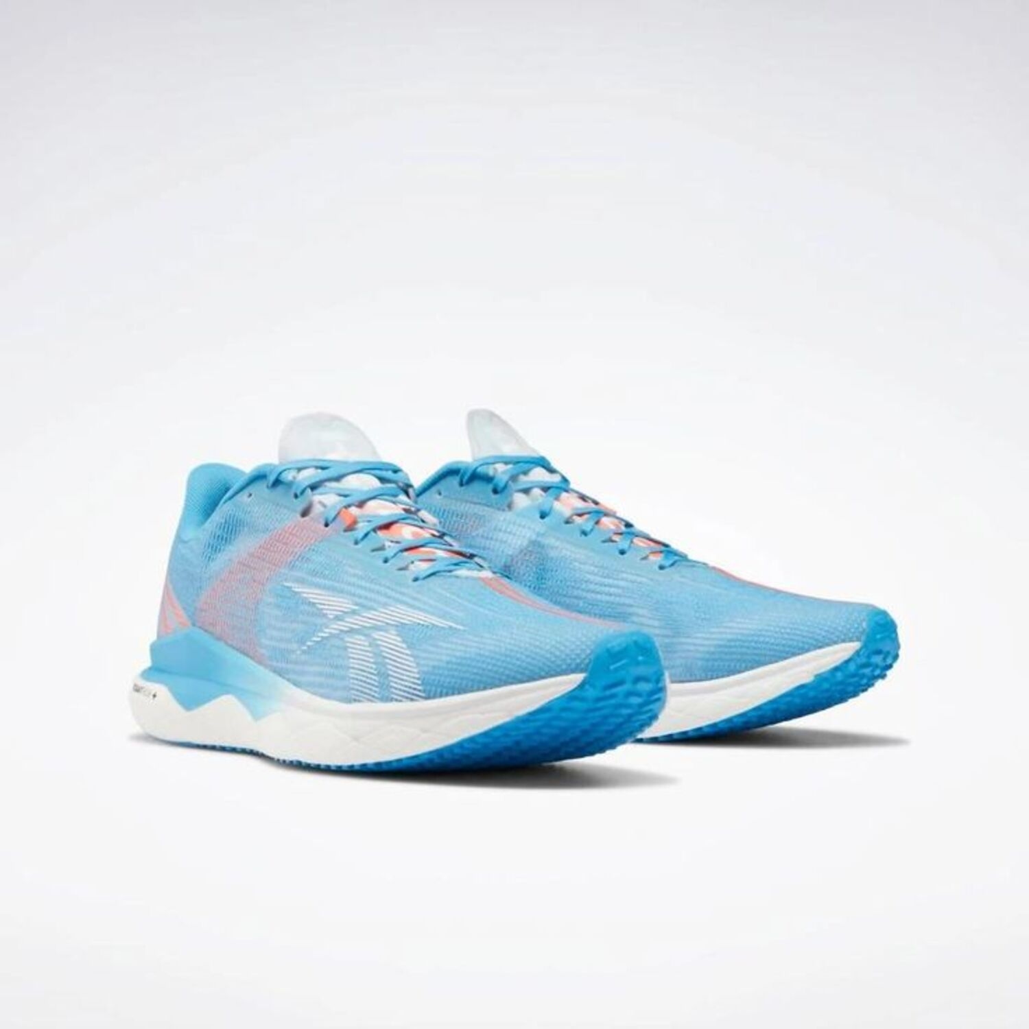 Sepatu Lari Murah Berkualitas: 7 Pilihan dengan Harga Terjangkau