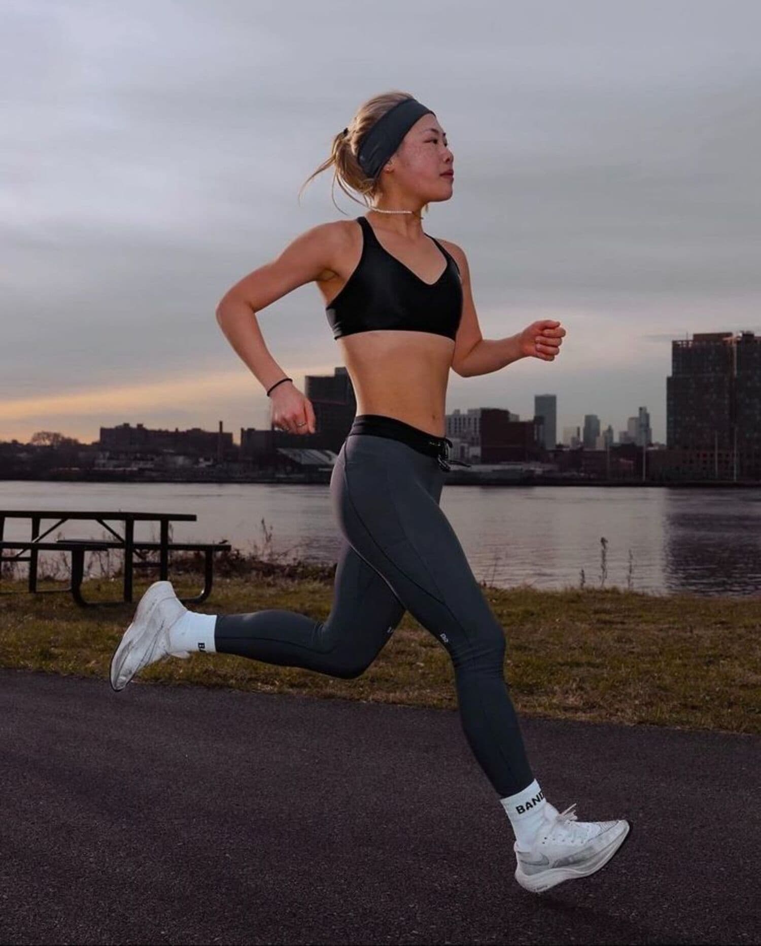 Review Sepatu Lari Nike, Adidas, dan Asics: Mana yang Paling Worth It?