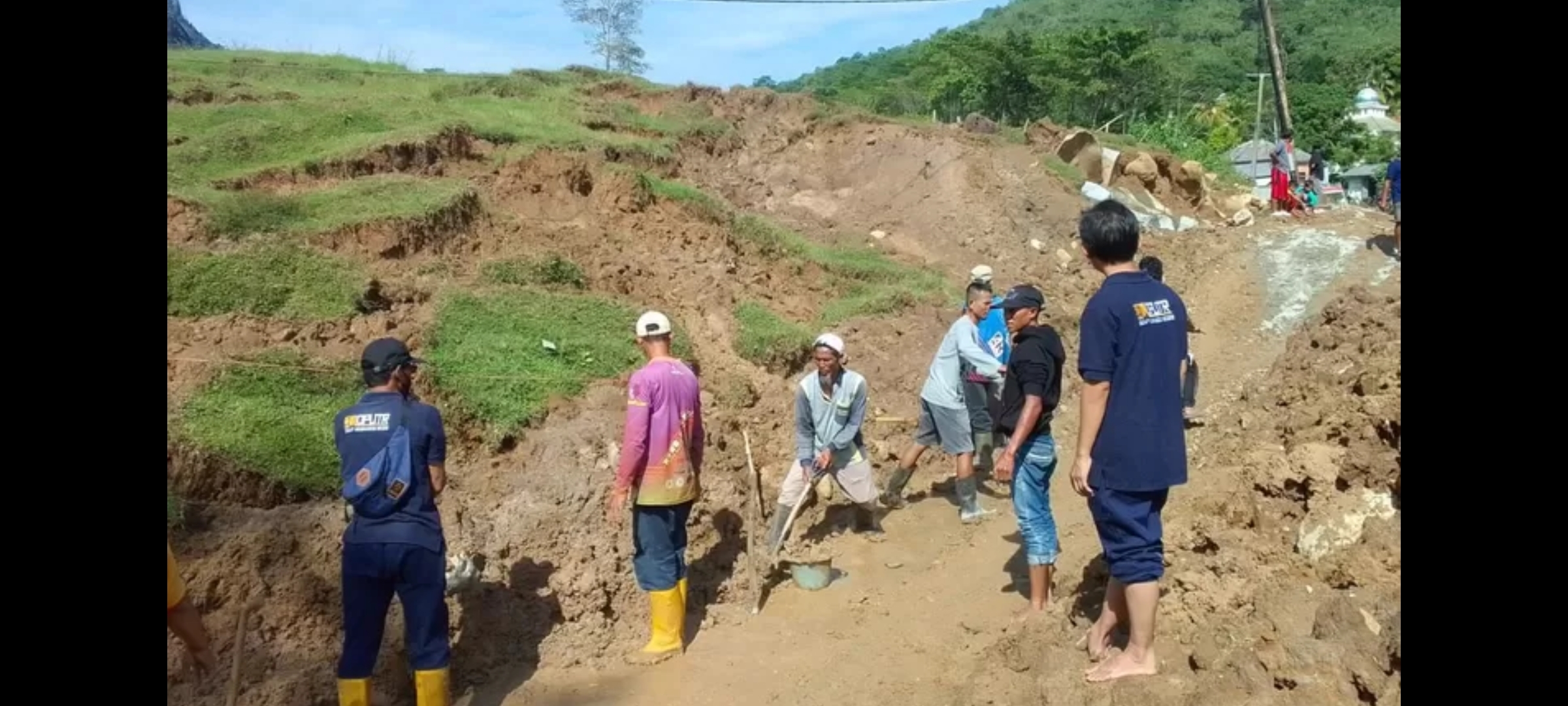Bupati Purwakarta Om Zein Fokus Relokasi Warga dan Cegah Longsor di Panyindangan