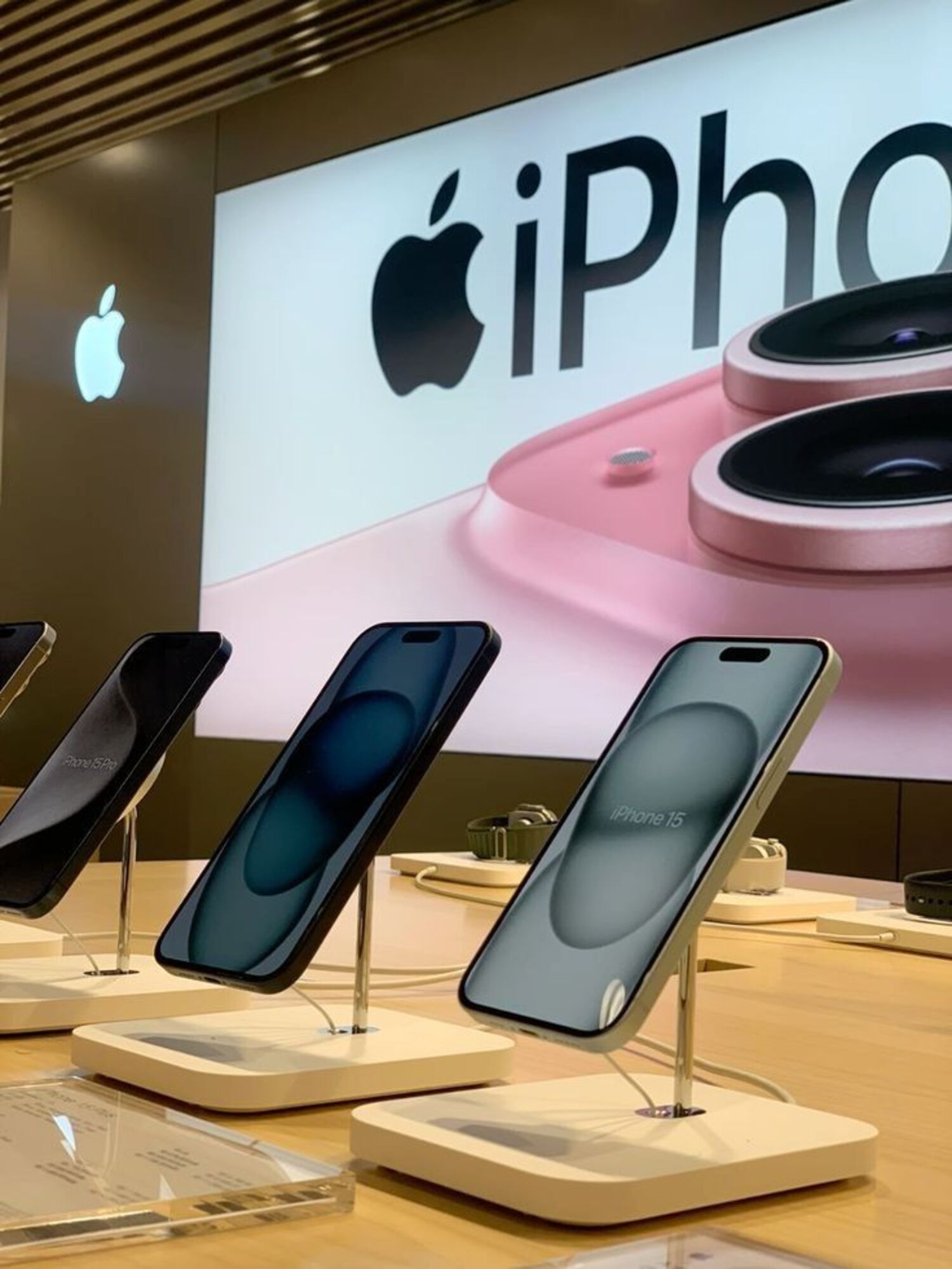 Kenapa Blibli Menjadi iPhone Authorised Reseller Terbaik