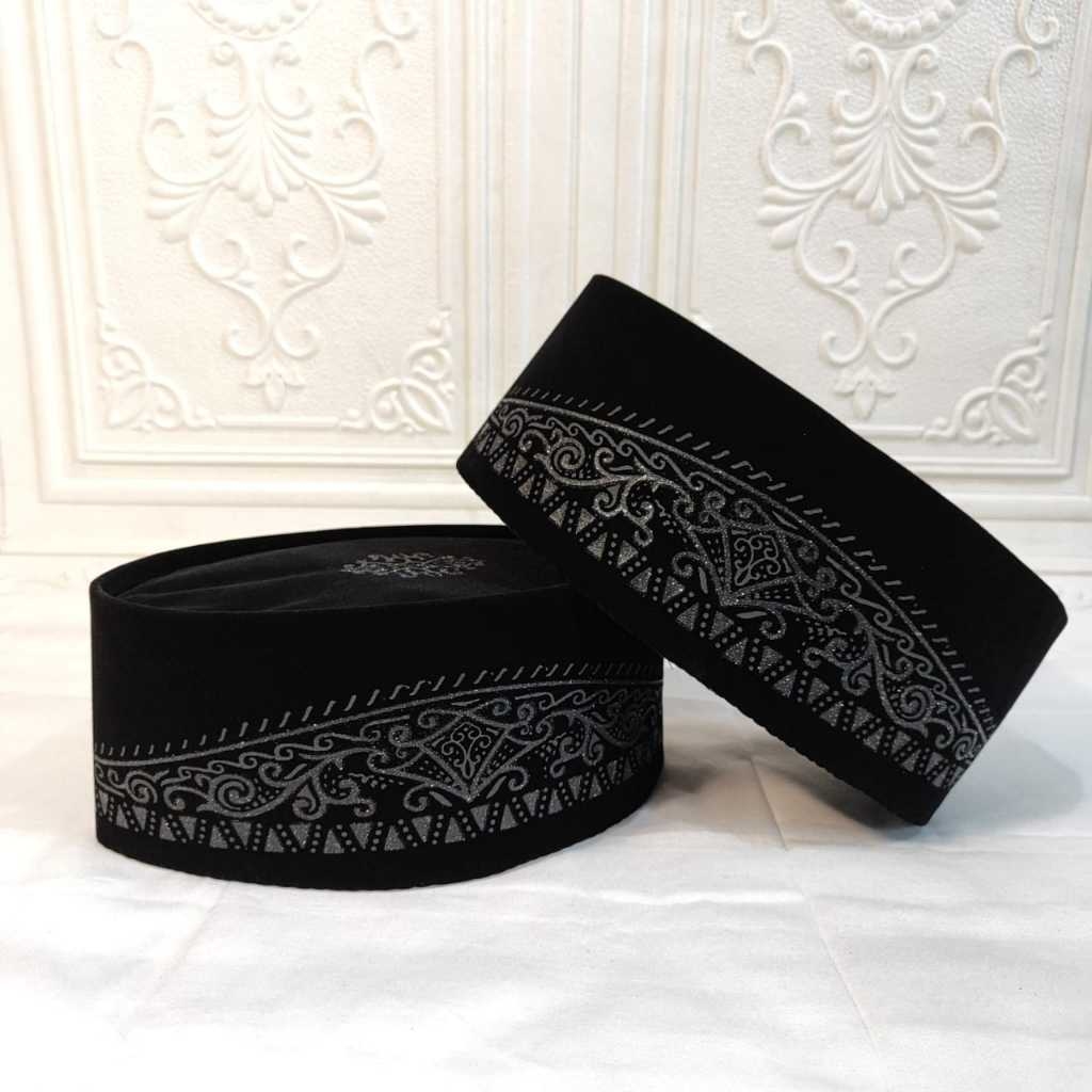 Rekomendasi Kopiah Keren untuk Lebaran 2025