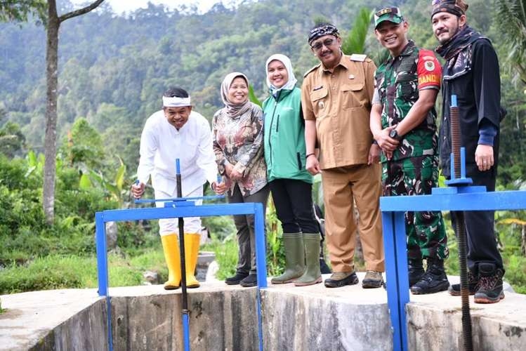 KDM Targetkan Rampung 2027, PLTMH Jabar Energi Bersih Harus Dorong Produktivitas Warga