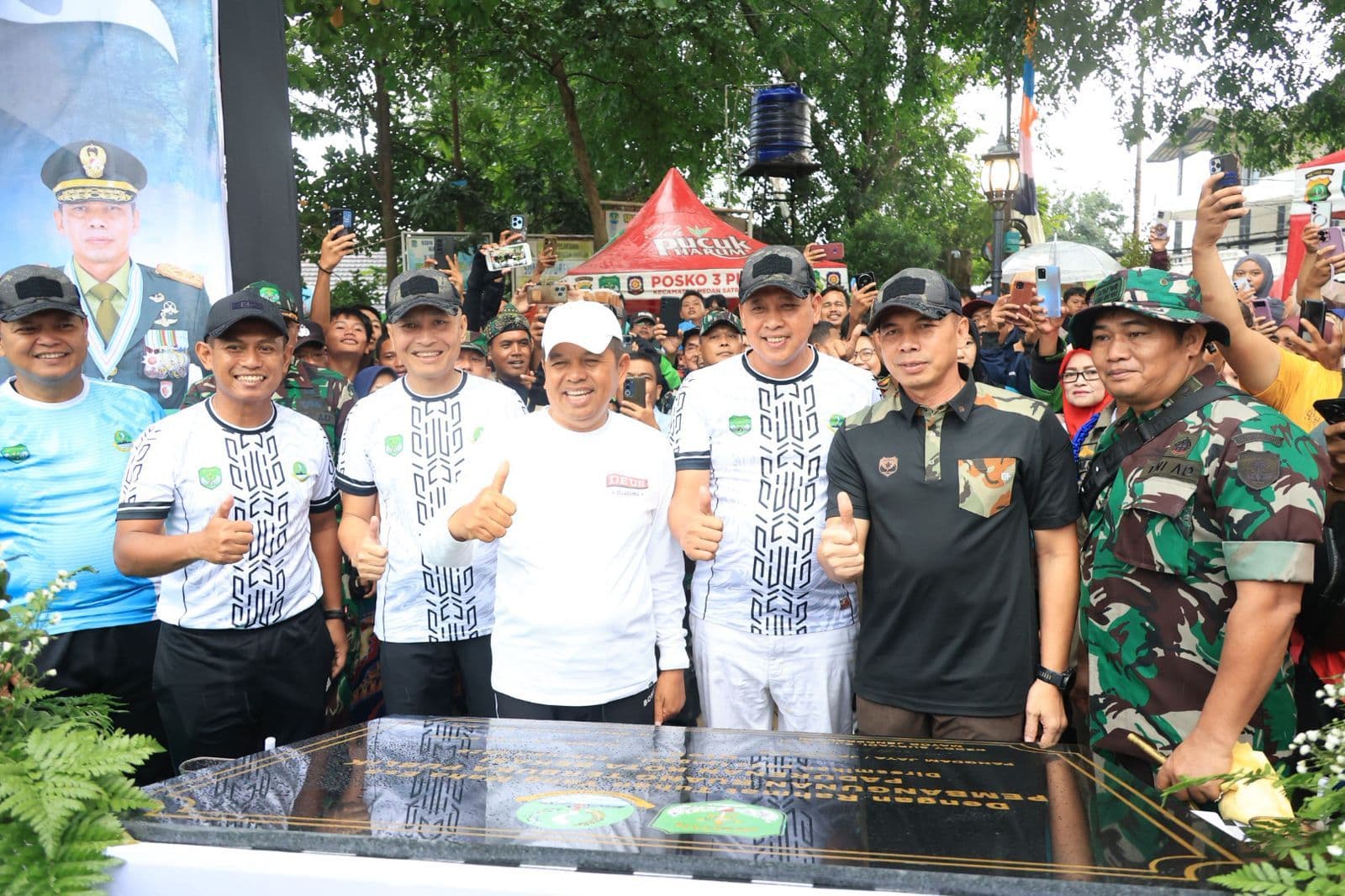 Bangun Kualitas Hidup Warga, Gubernur Jawa Barat Dedi Mulyadi Resmikan Ruang Terbuka Publik Padurenan Bekasi