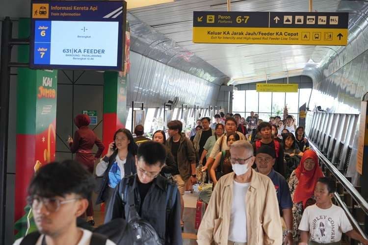 Antisipasi Lonjakan Penumpang Libur Imlek, KAI Daop 2 Bandung Siapkan 67 Ribu Tempat Duduk