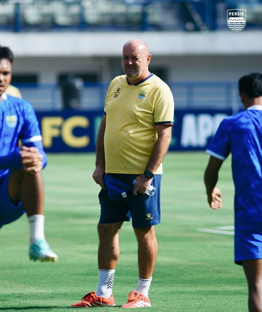 Bojan Hodak Ungkap Kunci Persib Bandung Balikkan Keadaan Lawan Ratchaburi FC